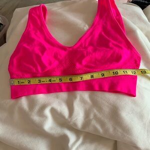 🔥🔥🔥🔥Pink sports bra